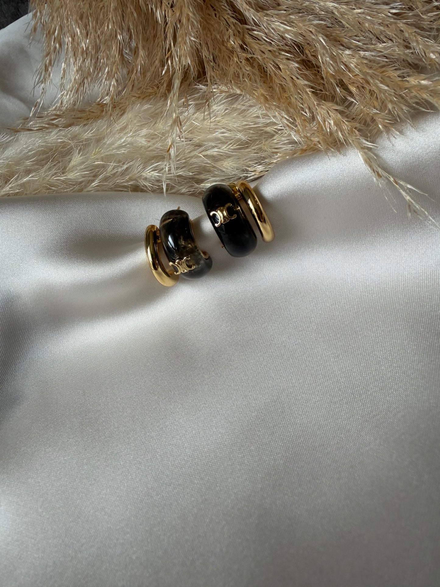 Обеци Amber Glow Hoops