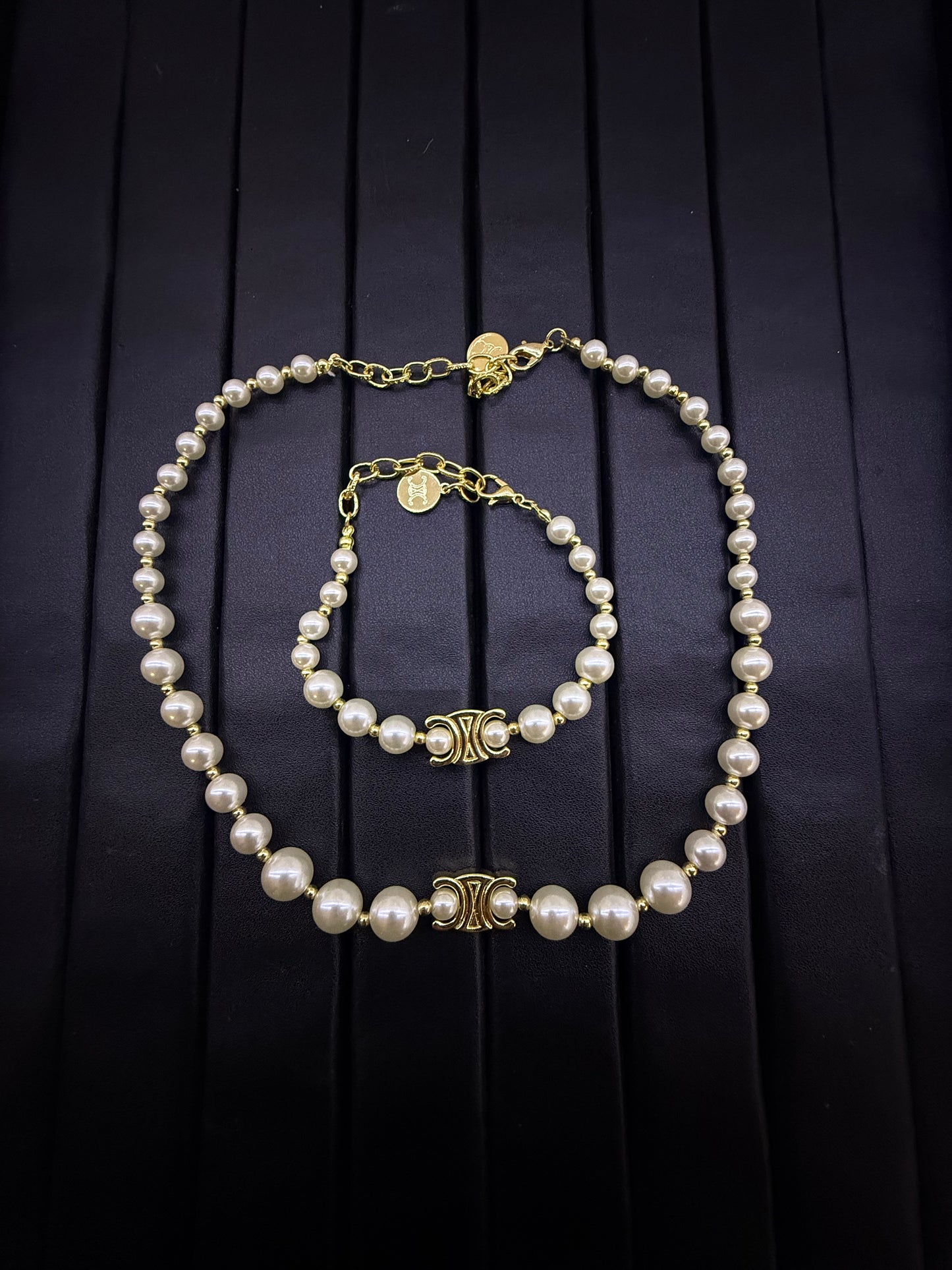 Дамски комплект