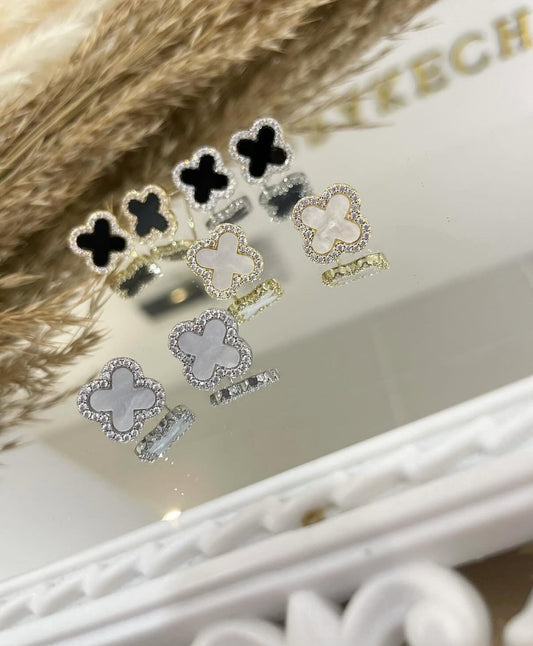 Обеци детелинка