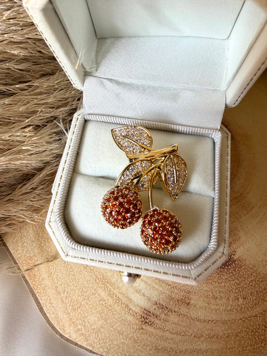 Брошка Roselle Spark