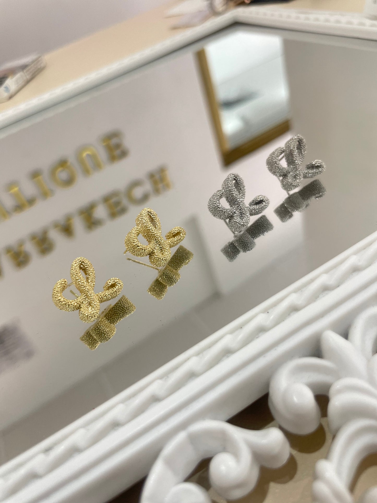 Дамски обеци “Lowe”