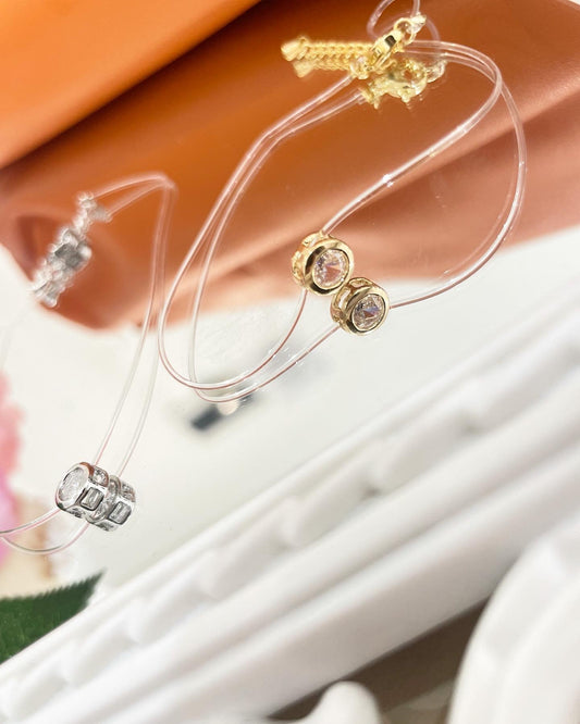 Гривна за глезен с едно камъче