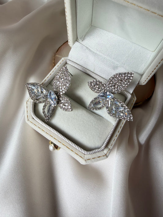 Обеци Butterfly