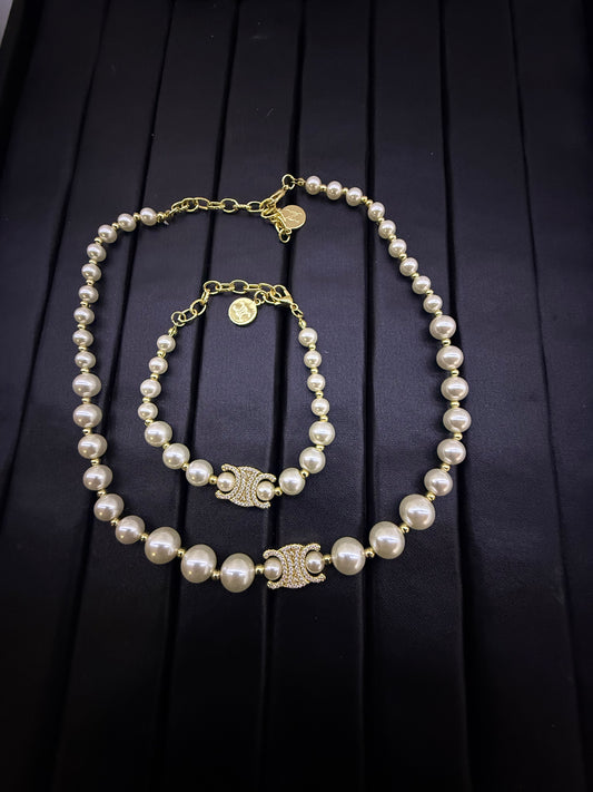 Дамски комплект