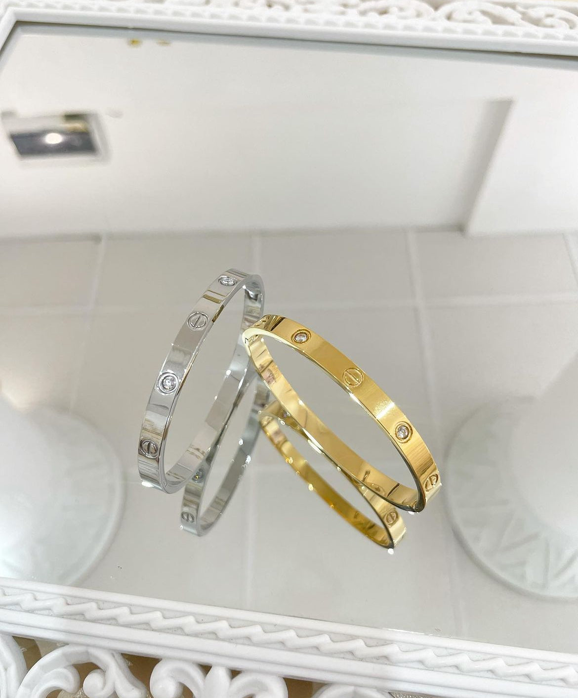 Дамска гривна “Кристал”