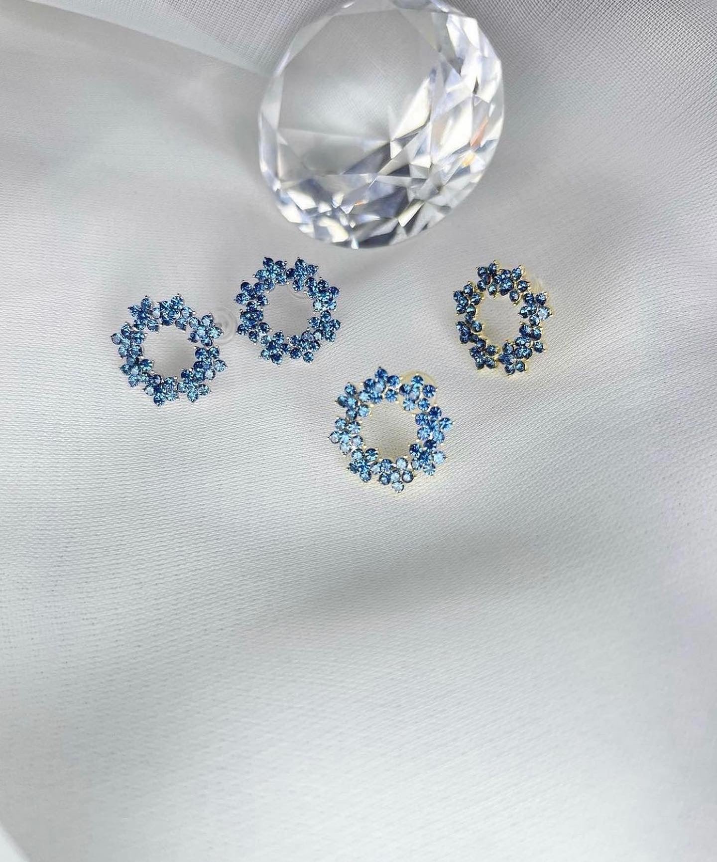 Обеци "Величие"