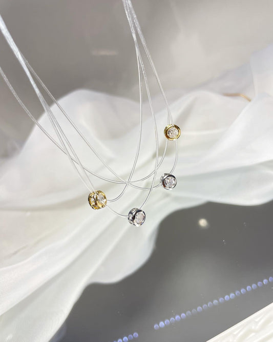 Колие с едно камъче