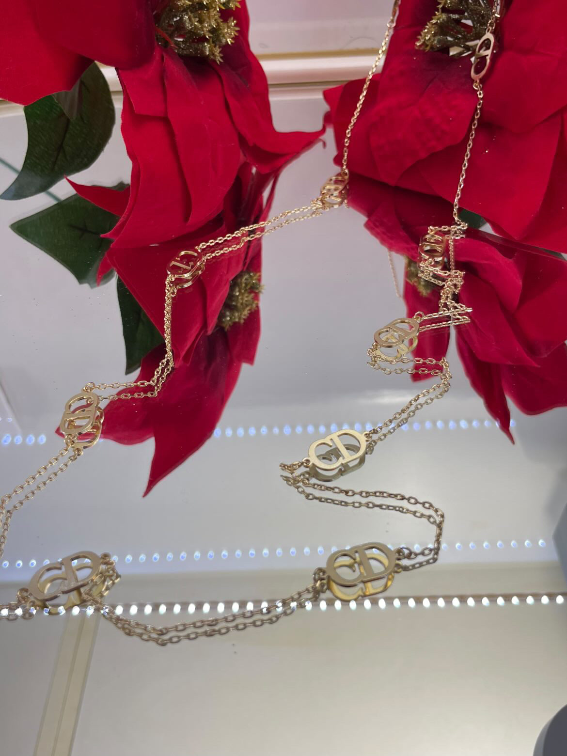 Дамско Колие