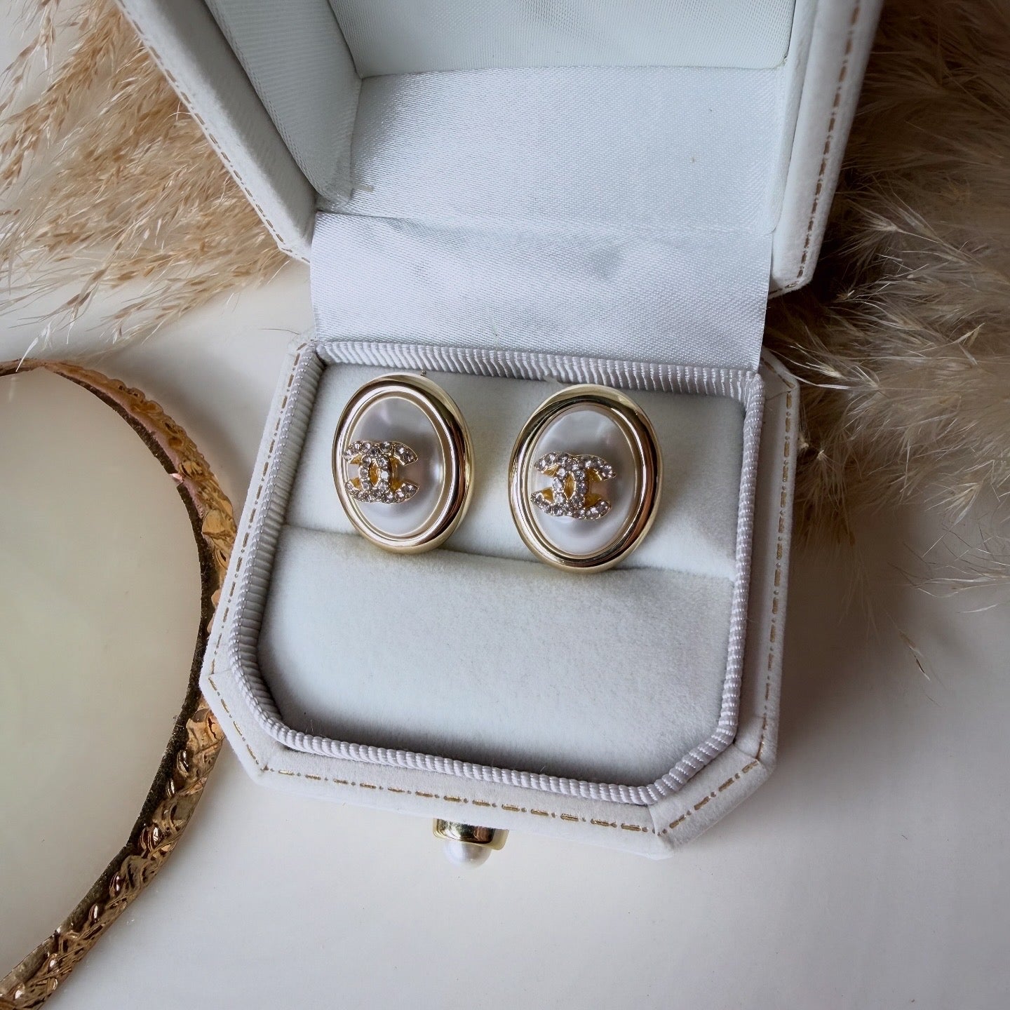 Обеци Royal Pearl Oval