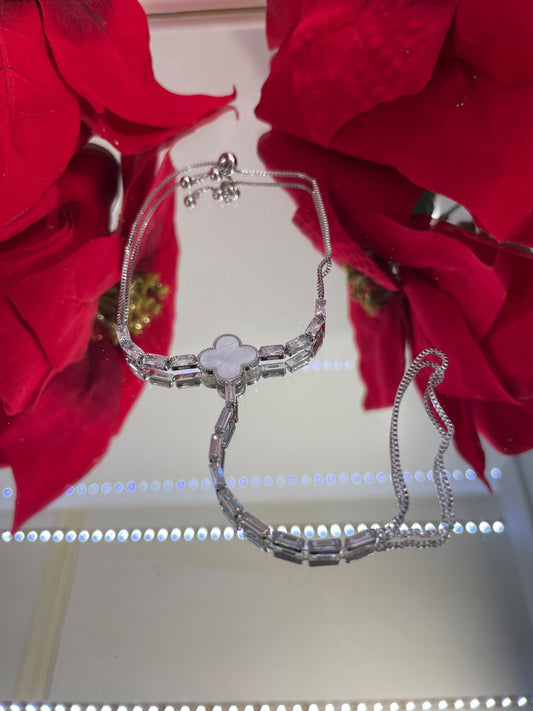 Гривна “Arabian nights”