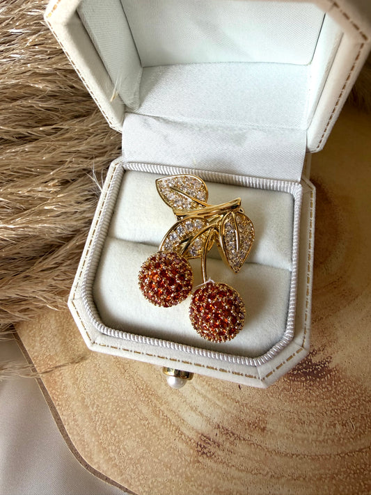 Брошка Roselle Spark