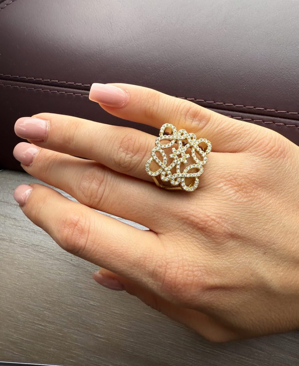 Пръстен “Love”